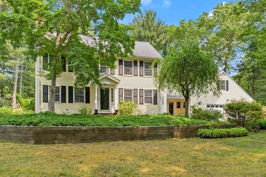 Easton, MA 02356,41 Summer Street