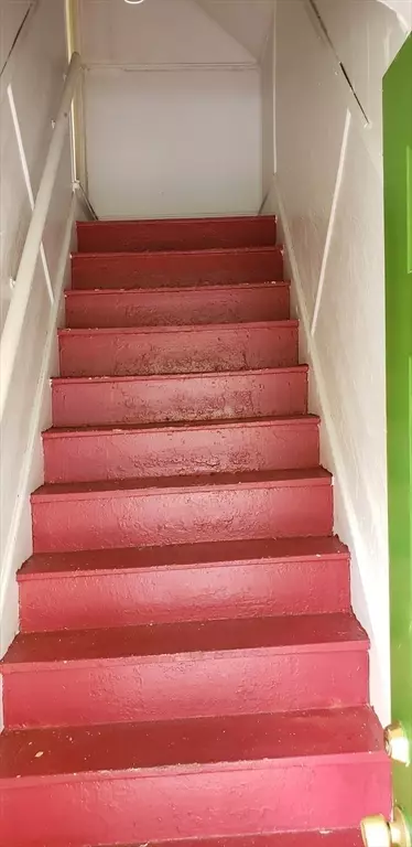 Lynn, MA 01905,13 Elizabeth St