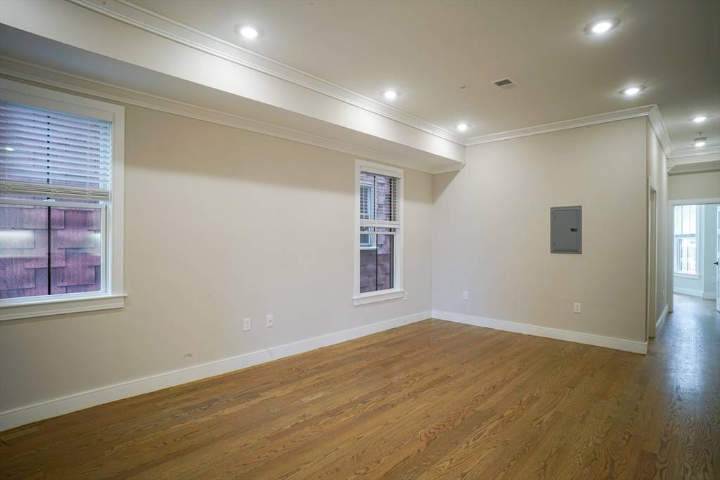 Boston, MA 02128,464 Sumner #2