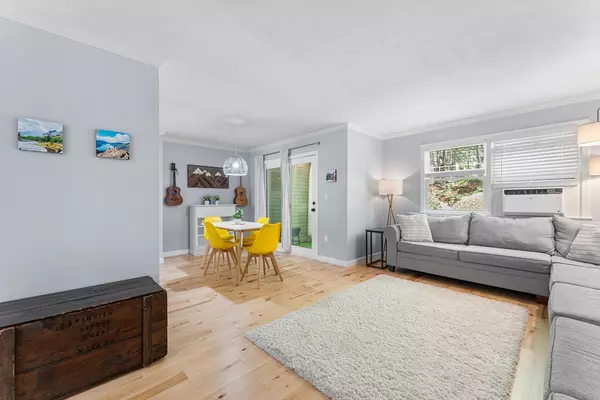Northbridge, MA 01588,238 Heritage Dr #238