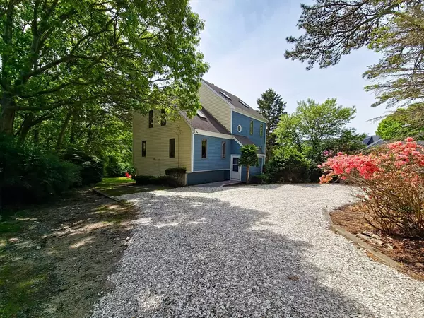 Falmouth, MA 02536,30 Norris Path