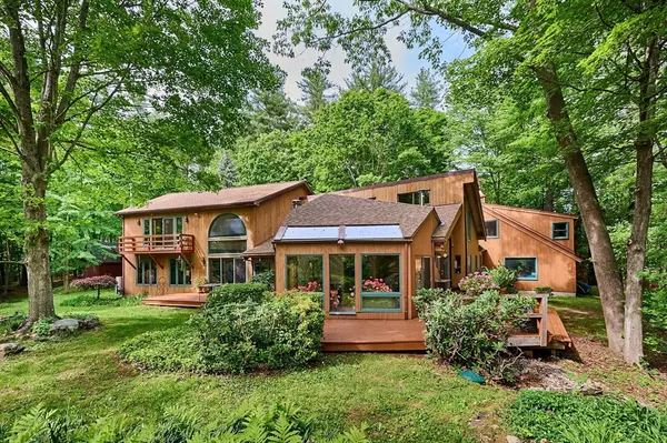 59 Hoosac Road, Conway, MA 01341