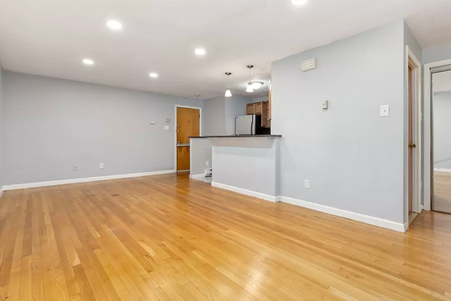 880 Broadway #7, Chelsea, MA 02150