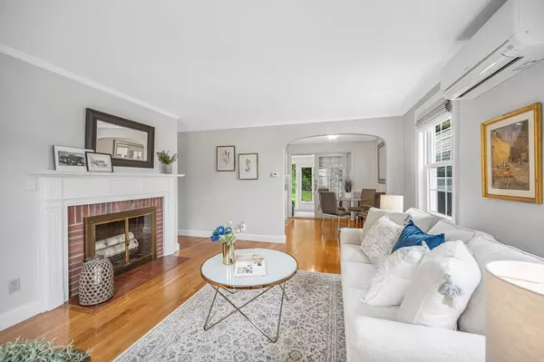 Wakefield, MA 01880,15 Eustis Avenue