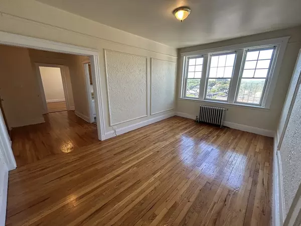 Boston, MA 02135,1691 Commonwealth #32