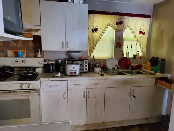 Lynn, MA 01905,12 Carnes Street