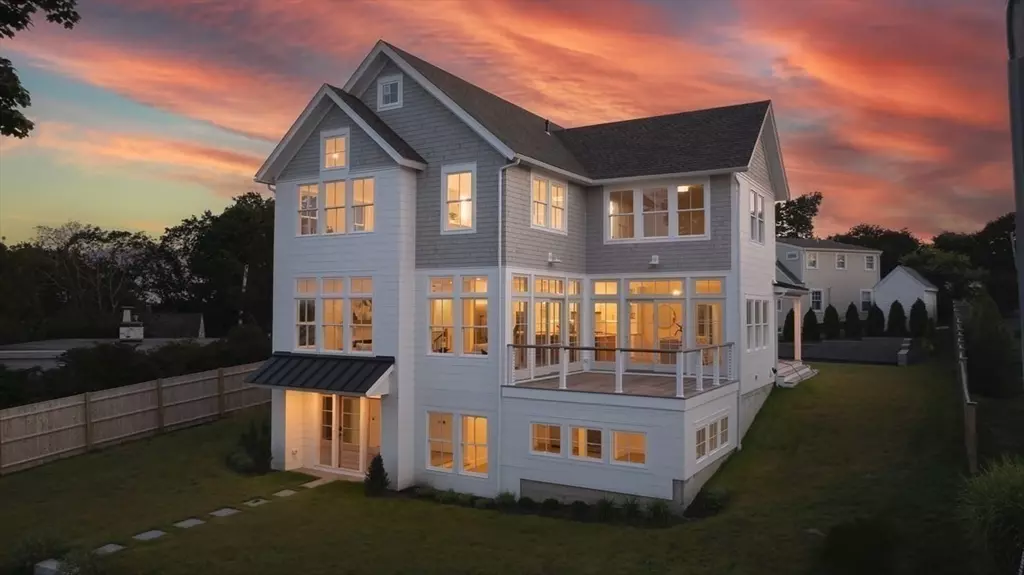 Hingham, MA 02043,34 Otis Hill Road