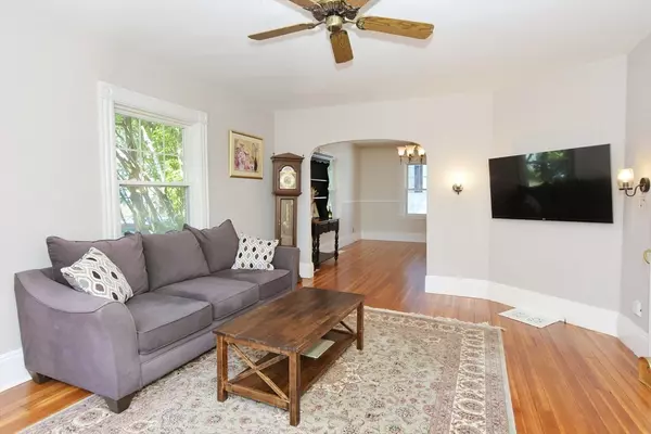 Swampscott, MA 01907,49 Blaney Street