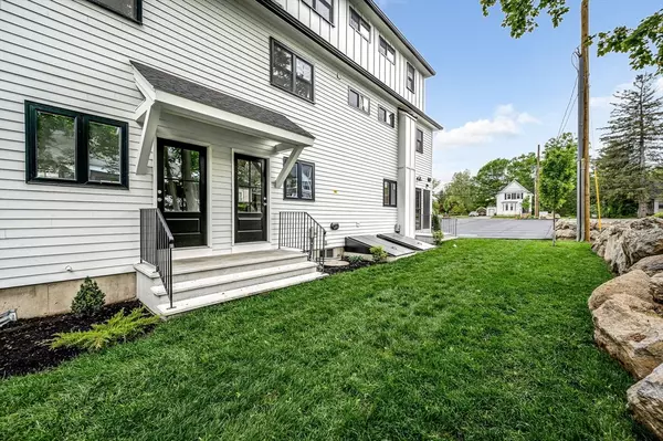 Lowell, MA 01852,1514 Gorham Street #4