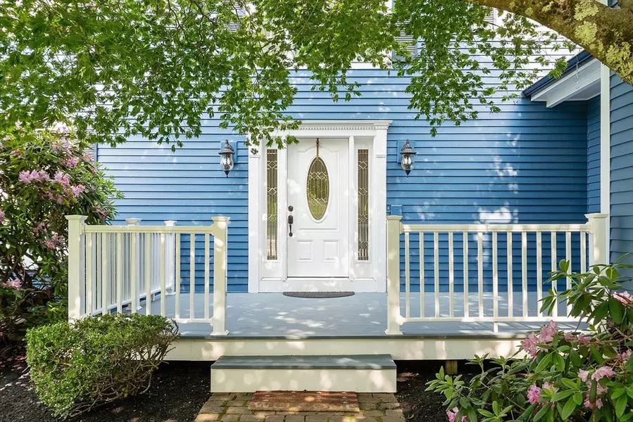 54 Kara Dr, North Andover, MA 01845