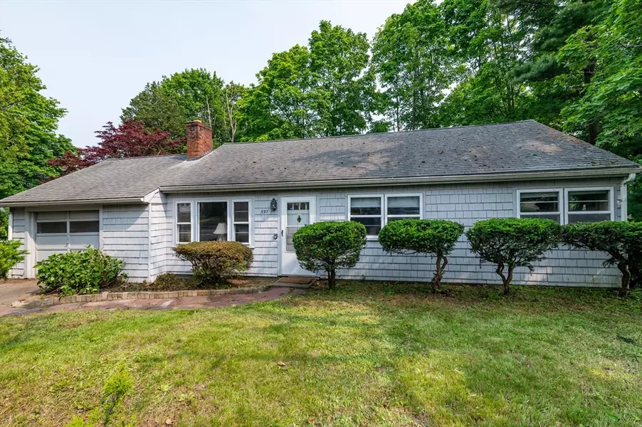 397 Elm St, Braintree, MA 02184