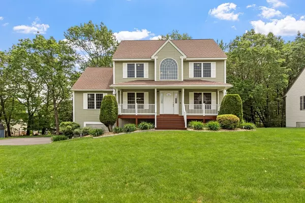 65 Saint Anthony St, Fitchburg, MA 01420