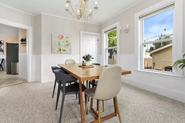 Beverly, MA 01915,162 Park St #1