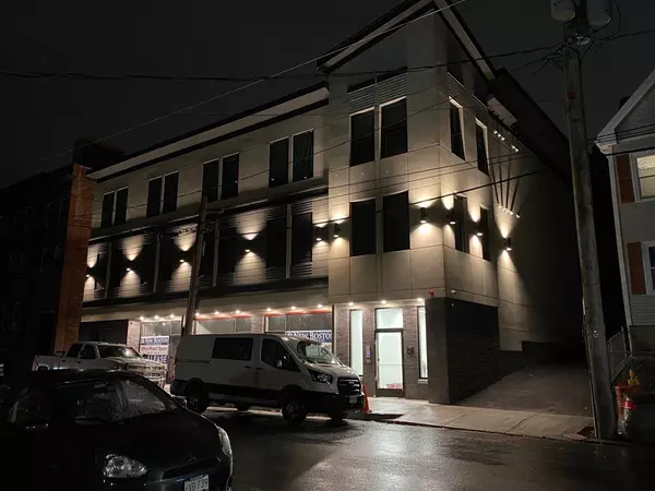 14 Yeamans St #1, Revere, MA 02151