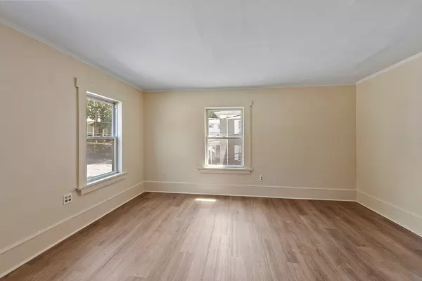 Fitchburg, MA 01420,107-109 Prichard St