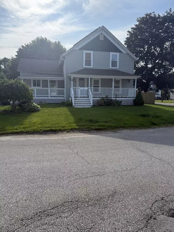 Oxford, MA 01540,31 West Street