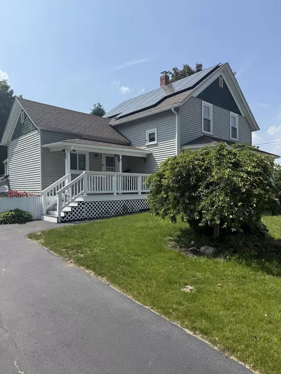 31 West Street, Oxford, MA 01540