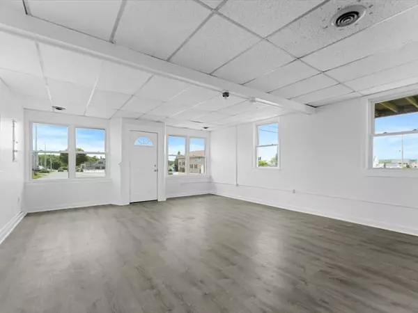 Marshfield, MA 02051,598 Ocean St