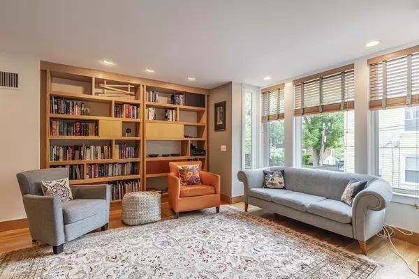 Cambridge, MA 02138,54 Trowbridge #G