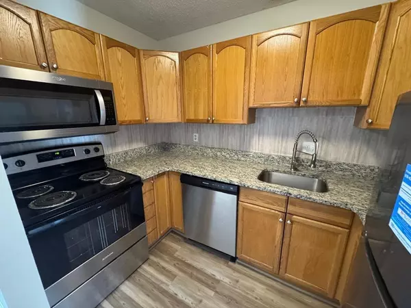 Framingham, MA 01702,1186 Worcester Rd #231