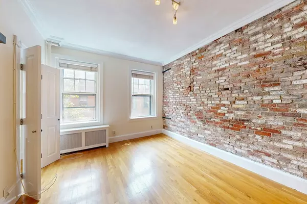 Boston, MA 02114,11 Irving St #4
