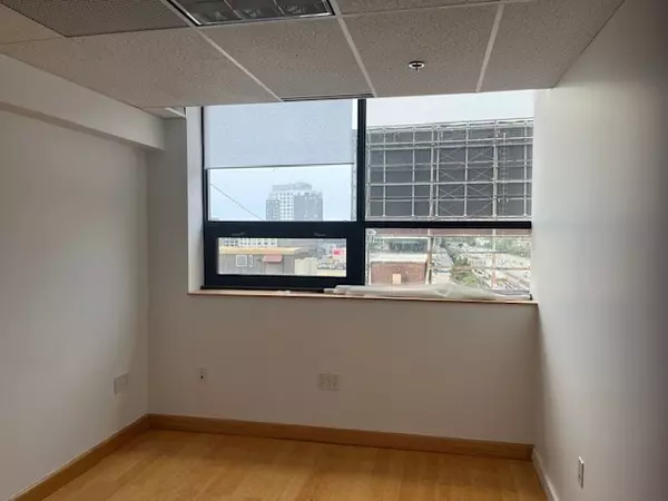 Boston, MA 02134,119 Braintree #704/705