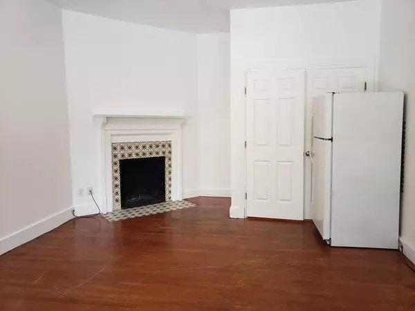 Boston, MA 02115,47 Massachusetts Ave #1