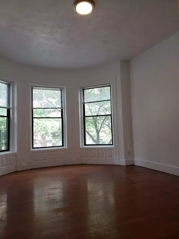 Boston, MA 02115,47 Massachusetts Ave #1