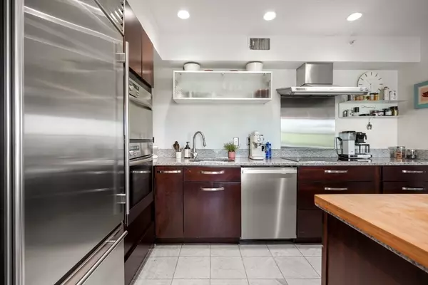 Boston, MA 02215,416 Commonwealth Ave #504