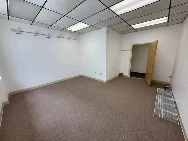 Brookline, MA 02446,8 Alton Pl #2a
