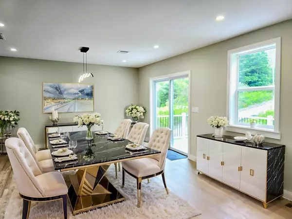 6 Eagleton St, Spencer, MA 01562