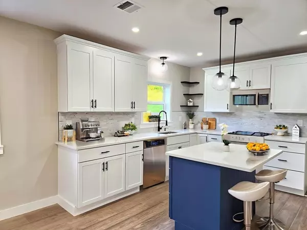Spencer, MA 01562,6 Eagleton St