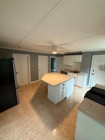 17 Davis St #1, Plymouth, MA 02360