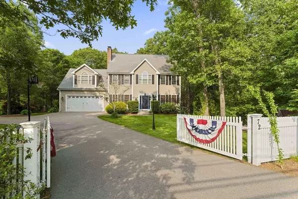 Mendon, MA 01756,72 Providence St