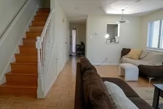 Natick, MA 01760,34 Village Hill Lane #34