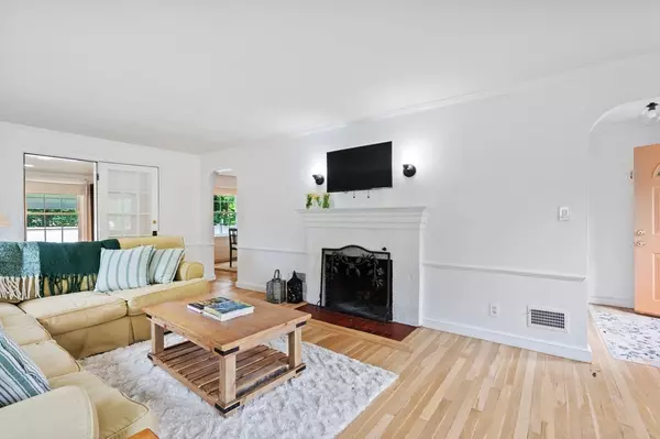 Milton, MA 02186,65 Courtland Circle
