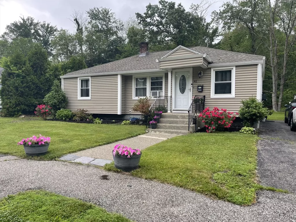 Worcester, MA 01602,41 Knowles  Rd