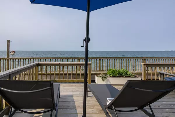 Truro, MA 02652,334 Shore Rd #1