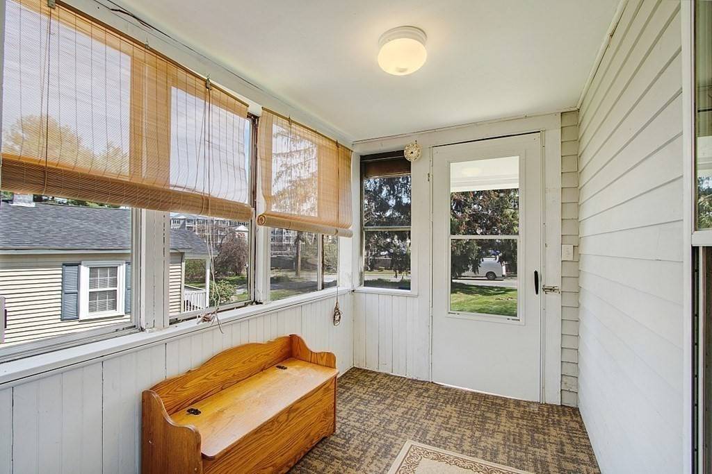367 Whalom Road #1, Lunenburg, MA 01462