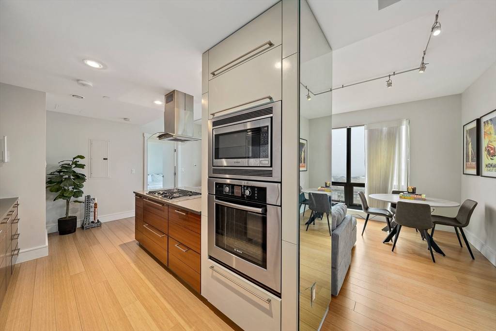 Boston, MA 02108,45 Province St #2207