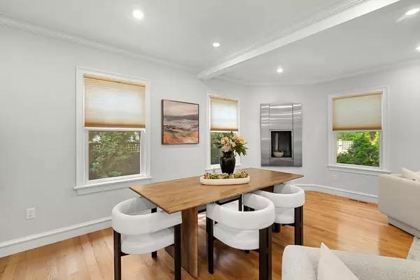 Brookline, MA 02446,42 Coolidge St #42