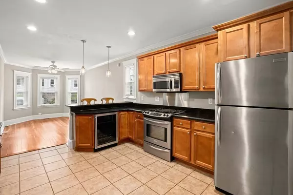 Boston, MA 02125,226 E Cottage St #1