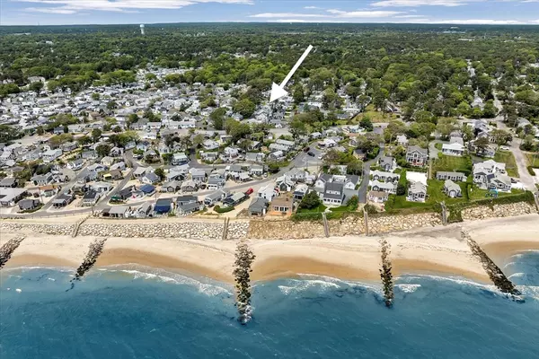 Dennis, MA 02639,242 Old Wharf Rd #B4