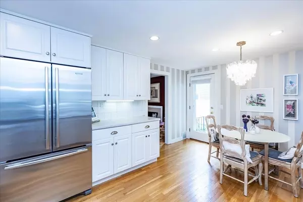 Needham, MA 02494,36 Yale Rd
