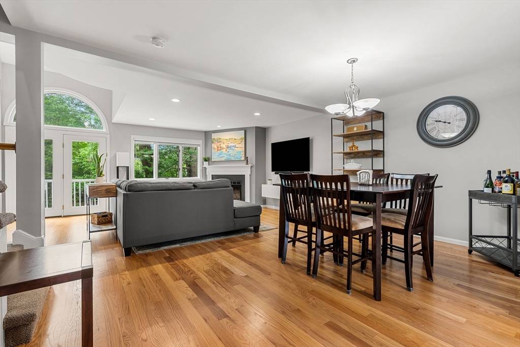 Lynnfield, MA 01960,1200 Salem St #147
