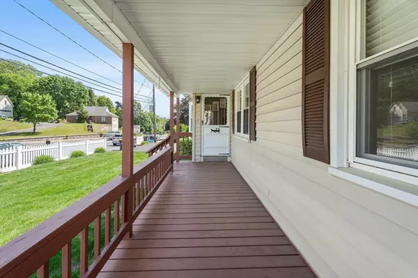 Bellingham, MA 02019,76 N Main St