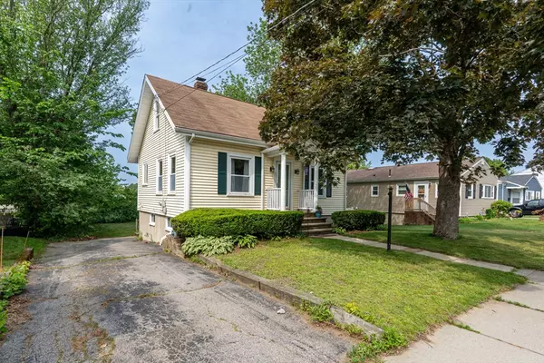 Norwood, MA 02062,43 E Cross St