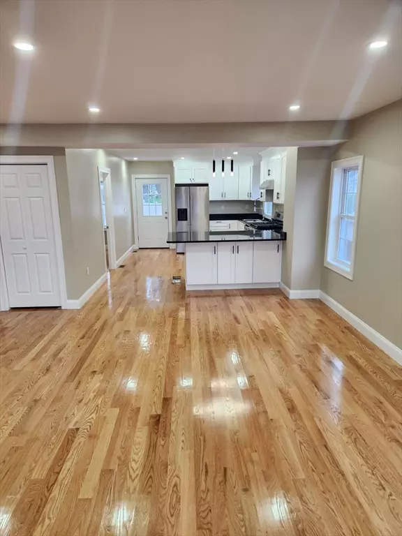 Revere, MA 02151,112 Sigourney St #2
