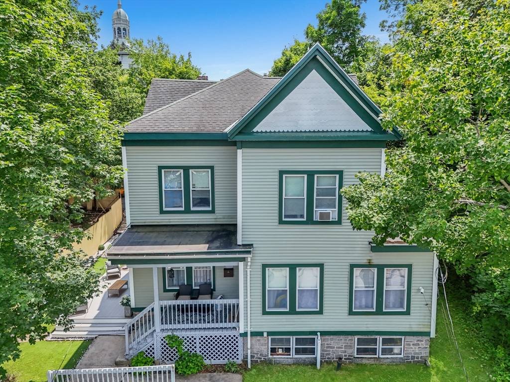 80 Fairmount St, Fitchburg, MA 01420