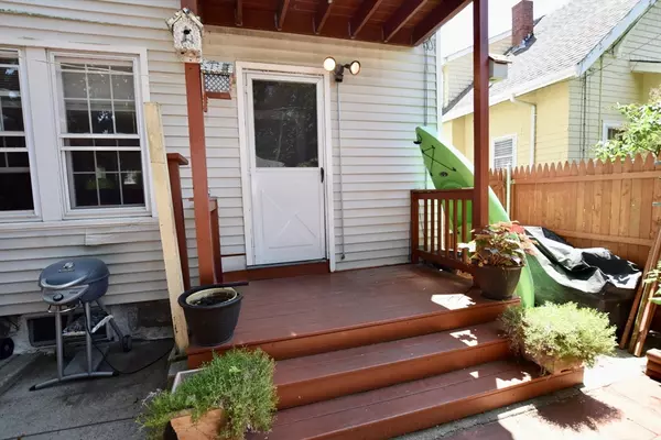 New Bedford, MA 02740,419-421 Court St